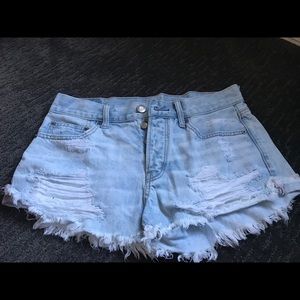 American Eagle cut off shorts